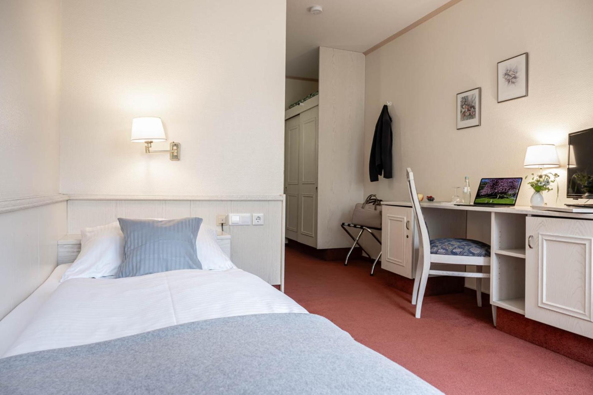 Hotel Ilmenautal Inklusive Thermeplus 바트베벤슨 외부 사진
